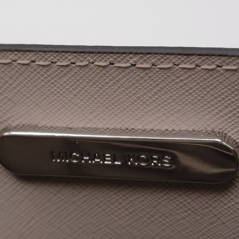 Michael Kors Mercer Color-Block Leather Cross Body - Picture 10 of 13